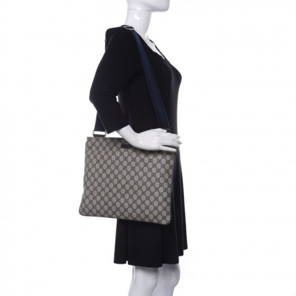 GUCCI GG Plus Monogram Medium Flat Messenger Bag Navy - Picture 4 of 13